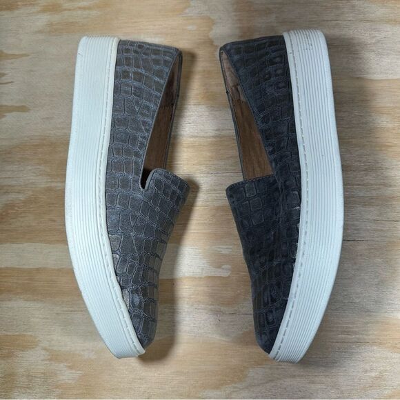 Sofft Croc Embossed Slip on Shoes Women’s Size 8 - Picture 3 of 8